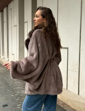 Норковая шуба летучка - воротник куница