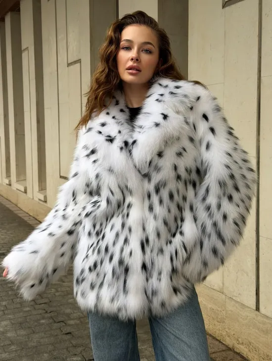 Шуба под рысь белая