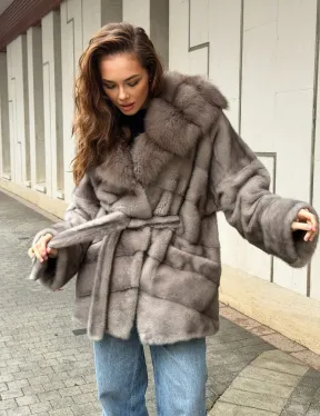 Серый норковый полушубок - капюшон куница