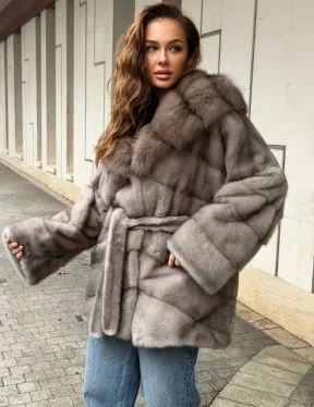 Серый норковый полушубок - капюшон куница