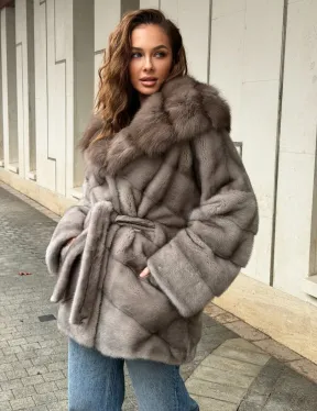 Серый норковый полушубок - капюшон куница
