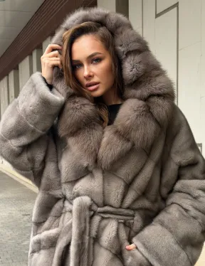 Серый норковый полушубок - капюшон куница