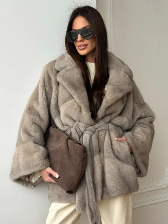 Норковый полушубок в натуральном цвете Silver