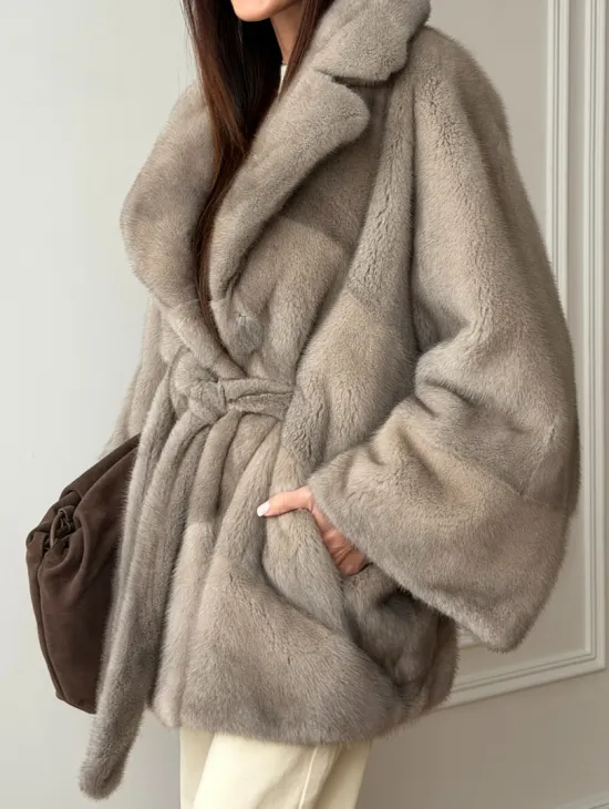 Норковый полушубок в натуральном цвете Silver