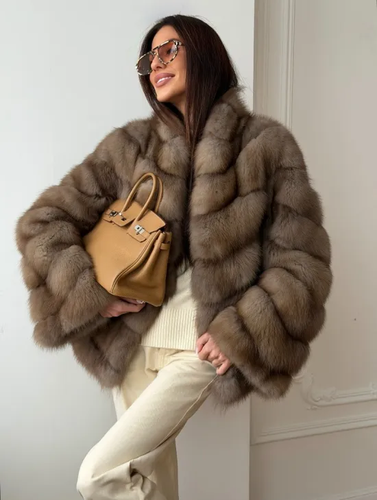 Шуба из меха куницы - рукава косичкой