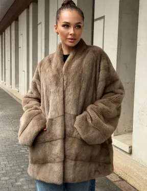 Норковый полушубок пастель V-образный воротник