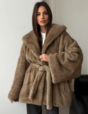 Норковая шуба пастель с капюшоном