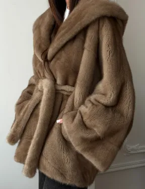 Норковая шуба пастель с капюшоном