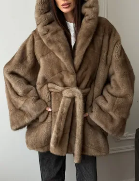 Норковая шуба пастель с капюшоном