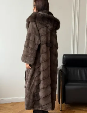 Шуба-кимоно с капюшоном куница