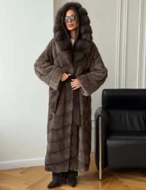 Шуба-кимоно с капюшоном куница