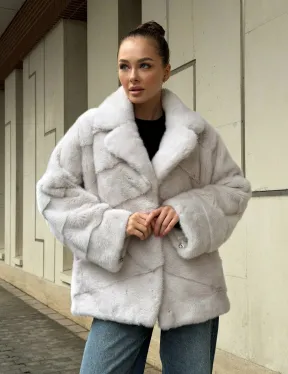 Светлый норковый полушубок