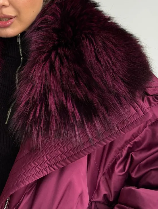 Пуховик с мехом чернобурки