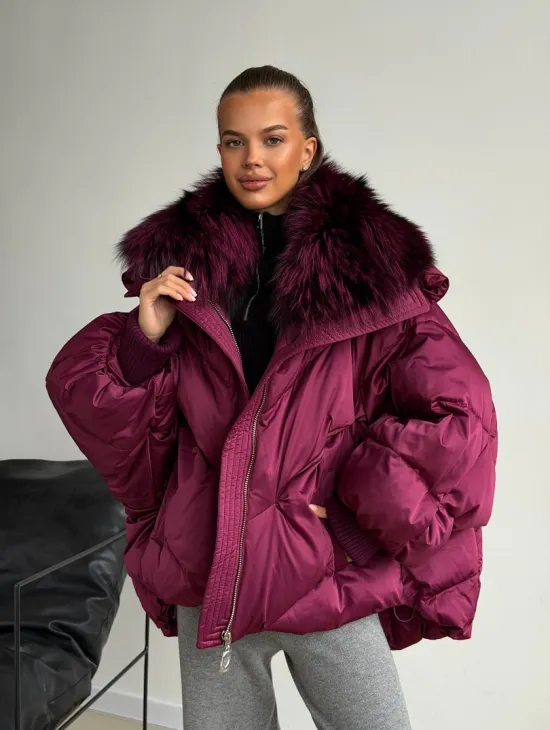 Пуховик с мехом чернобурки