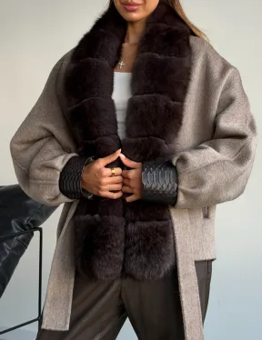 Пальто с мехом финского песца