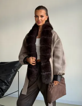 Пальто с мехом финского песца