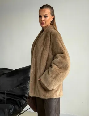 Норковый полушубок V-образный воротник