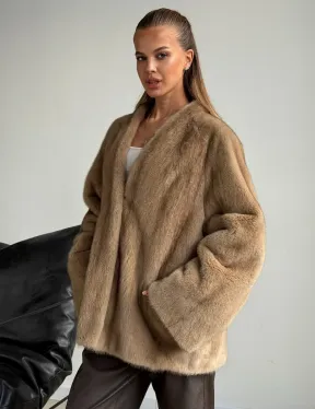 Норковый полушубок V-образный воротник