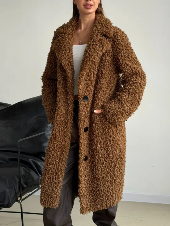 Коричневая двухсторонняя дубленка из экомеха