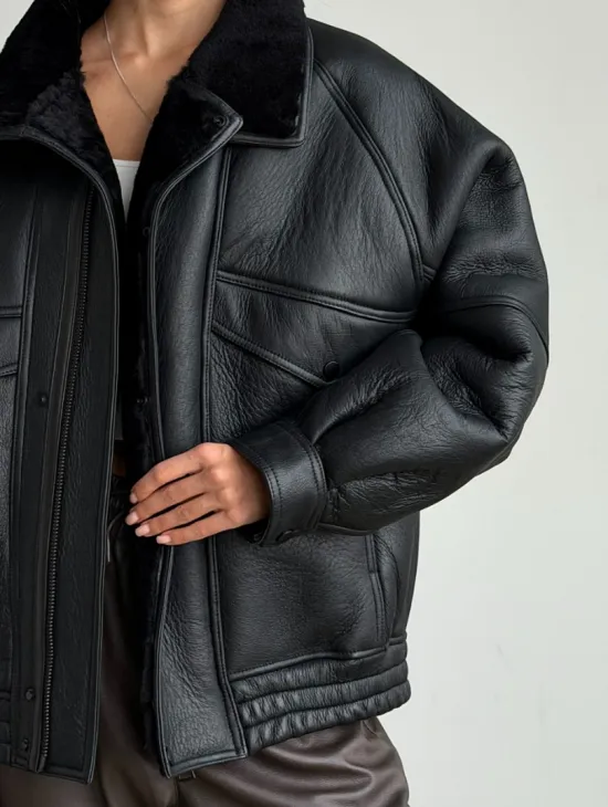 Черная натуральная дубленка из овчины