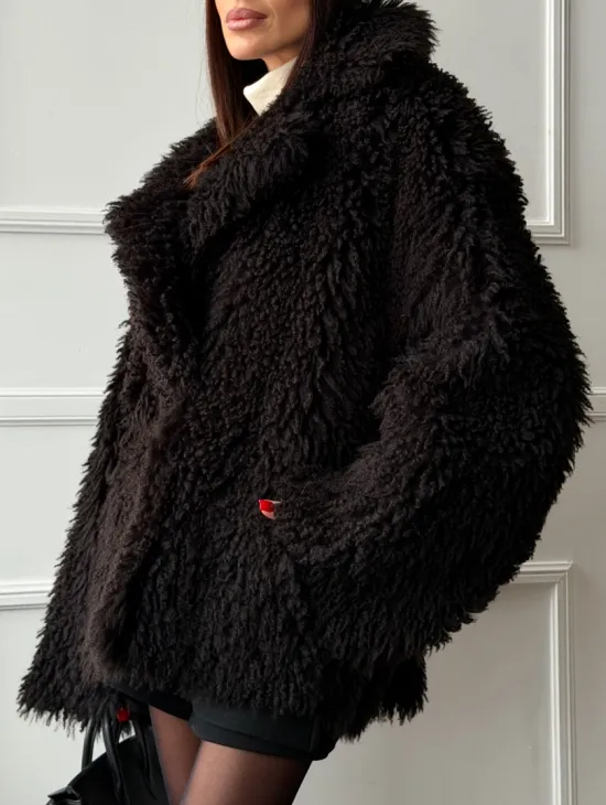 Коричневая дубленка из меха Тиградо