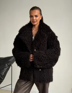 Коричневая дубленка из меха Тиградо