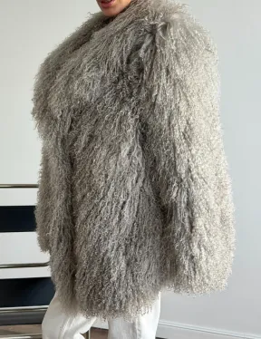 Серая шуба из ламы