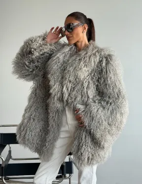 Серая шуба из ламы