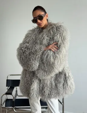 Серая шуба из ламы