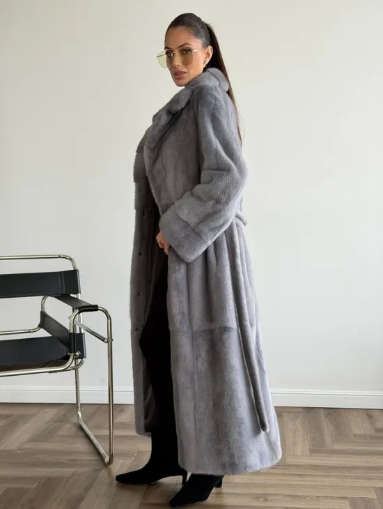 Голубая норковая шуба