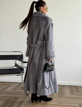 Голубая норковая шуба