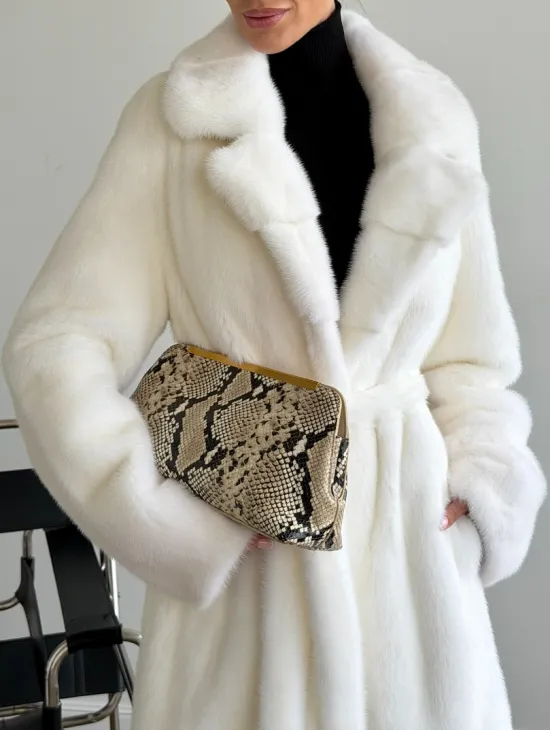 Белая норковая шуба в пол