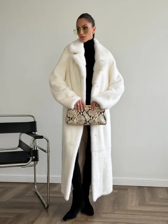 Белая норковая шуба в пол