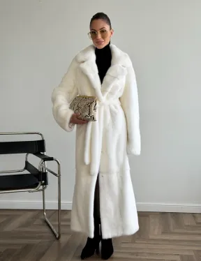 Белая норковая шуба в пол