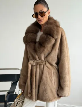 Шуба норковая с воротником куница - летучая мышь