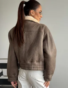 Короткая дубленка - воротник шаль