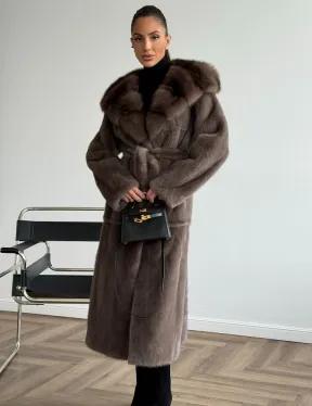 Шуба норковая длинная с капюшоном