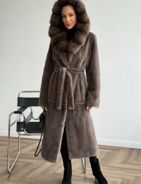Шуба норковая длинная с капюшоном