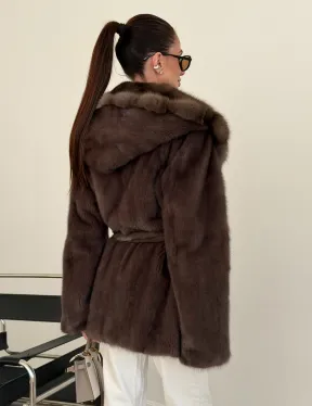 Коричневый норковый полушубок с мехом куницы