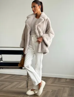 Светлый норковый полушубок - английский воротник