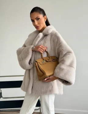 Светлый норковый полушубок - английский воротник