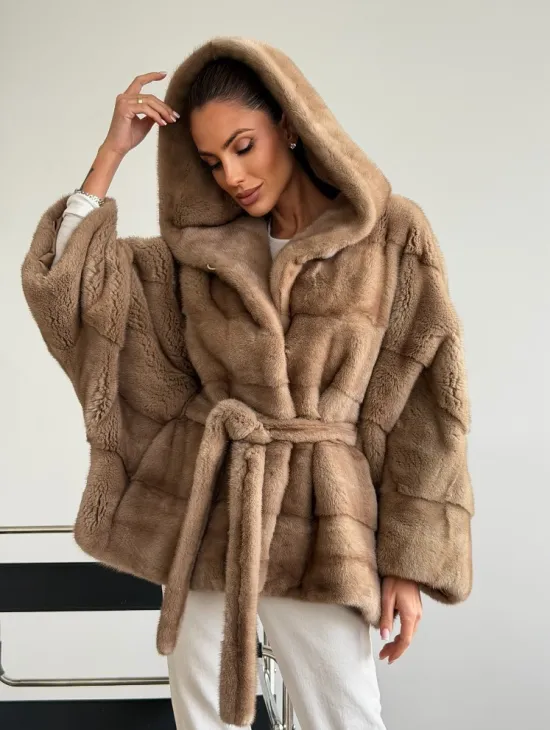 Норка пастель с капюшоном - летучая мышь