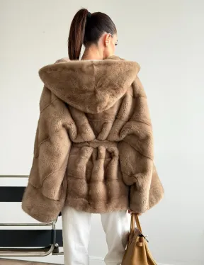 Норка пастель с капюшоном - летучая мышь