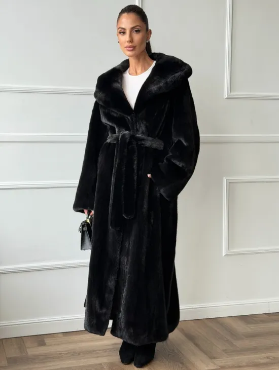 Чёрная норковая шуба модель «кимоно» с капюшоном кобра