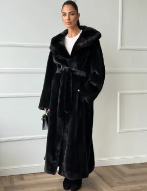 Чёрная норковая шуба модель «кимоно» с капюшоном кобра
