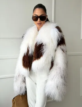 Шубка из ламы бело-коричневая