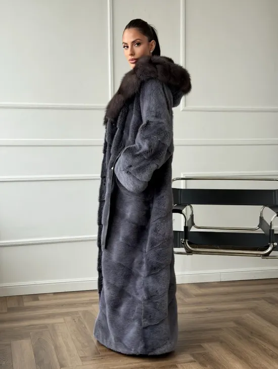 Длинная норковая шуба в пол с капюшоном куница