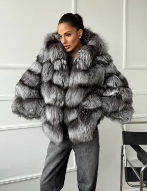 Шуба из меха чернобурки с капюшоном - серая