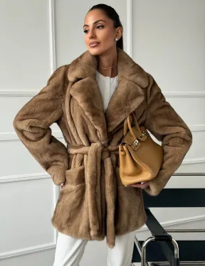 Полушубок норковый пастель с меховым поясом