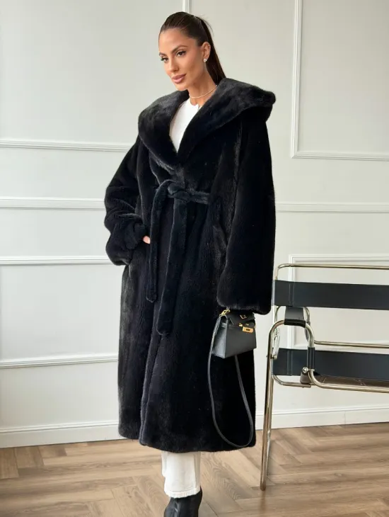 Шуба из норки BLACKGLAMA  с капюшоном в роспуск